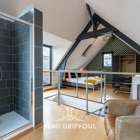 The Cosmopolitan Architect Design With Rooftop Jacuzzi 8 Guests Hébergement de vacances