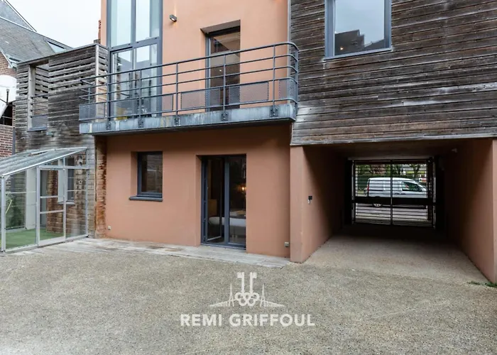 The Cosmopolitan Architect Design With Rooftop Jacuzzi 8 Guests Casa vacanze *