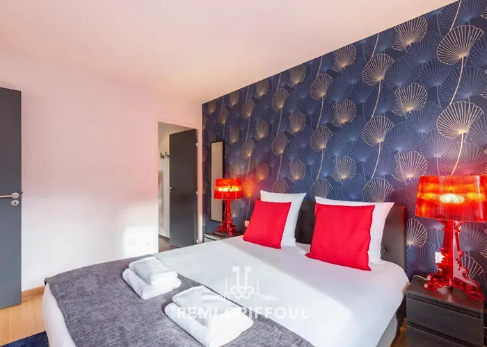 The Cosmopolitan Architect Design With Rooftop Jacuzzi 8 Guests