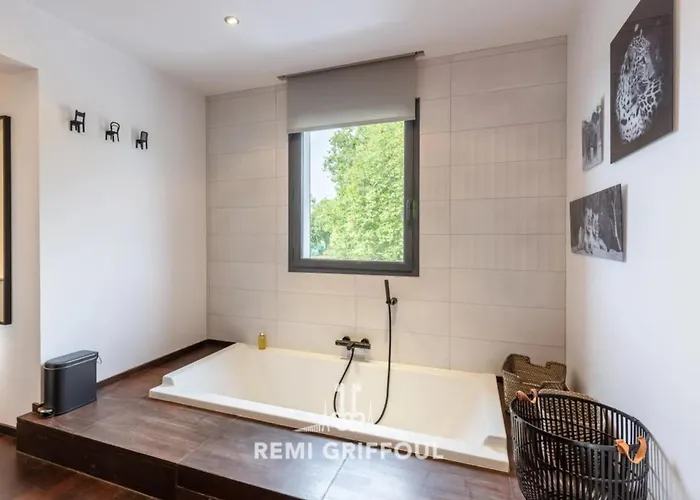 The Cosmopolitan Architect Design With Rooftop Jacuzzi 8 Guests Casa vacanze *