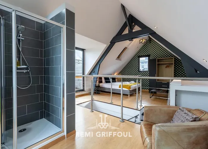 The Cosmopolitan Architect Design With Rooftop Jacuzzi 8 Guests 度假居