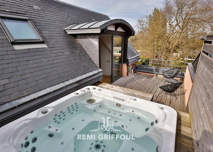 Casa vacanze The Cosmopolitan Architect Design With Rooftop Jacuzzi 8 Guests *