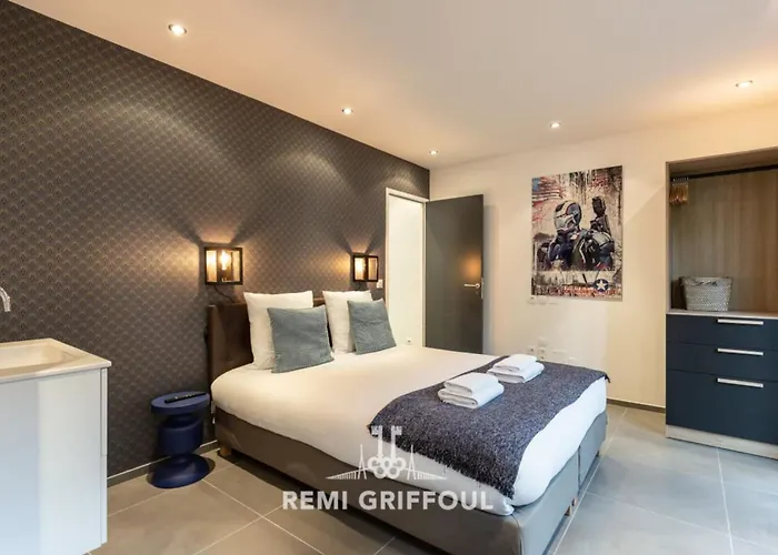 The Cosmopolitan Architect Design With Rooftop Jacuzzi 8 Guests Casa vacanze Honfleur