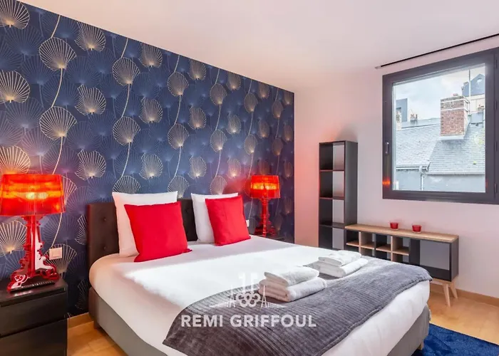 Casa vacanze The Cosmopolitan Architect Design With Rooftop Jacuzzi 8 Guests *