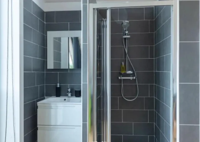 The Cosmopolitan Architect Design With Rooftop Jacuzzi 8 Guests * 翁弗勒尔