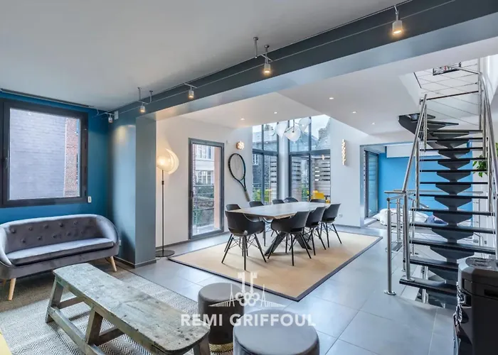 The Cosmopolitan Architect Design With Rooftop Jacuzzi 8 Guests